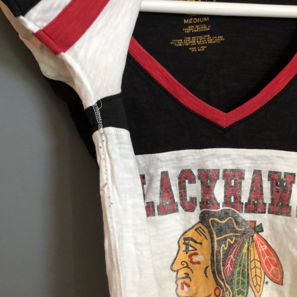 Distress blackhawks quarter sleeve top - Picture 5 of 7